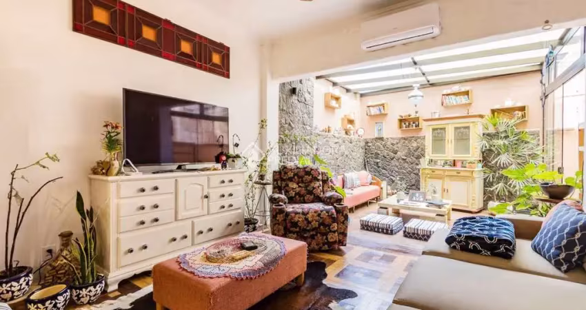 Apartamento com 3 quartos à venda na Rua Duque de Caxias, 1488, Centro Histórico, Porto Alegre
