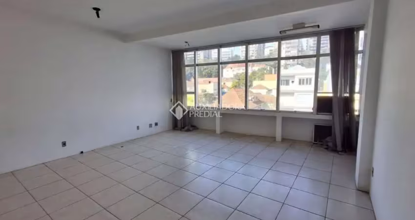 Sala comercial à venda na Avenida Cristóvão Colombo, 1160, Floresta, Porto Alegre