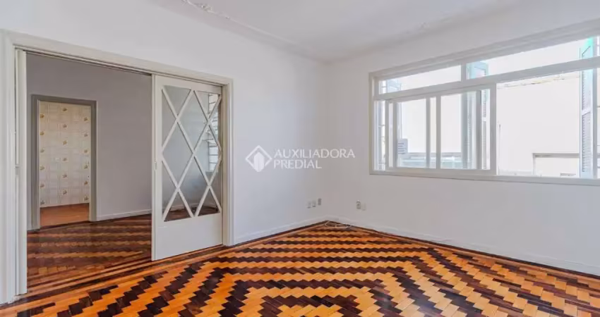 Apartamento com 3 quartos à venda na Rua Vieira de Castro, 352, Farroupilha, Porto Alegre