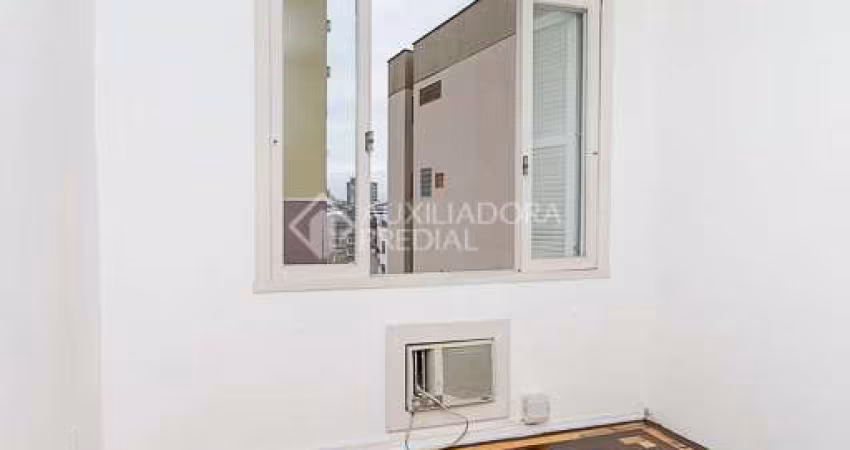 Apartamento com 2 quartos à venda na Avenida Cristóvão Colombo, 1708, Floresta, Porto Alegre