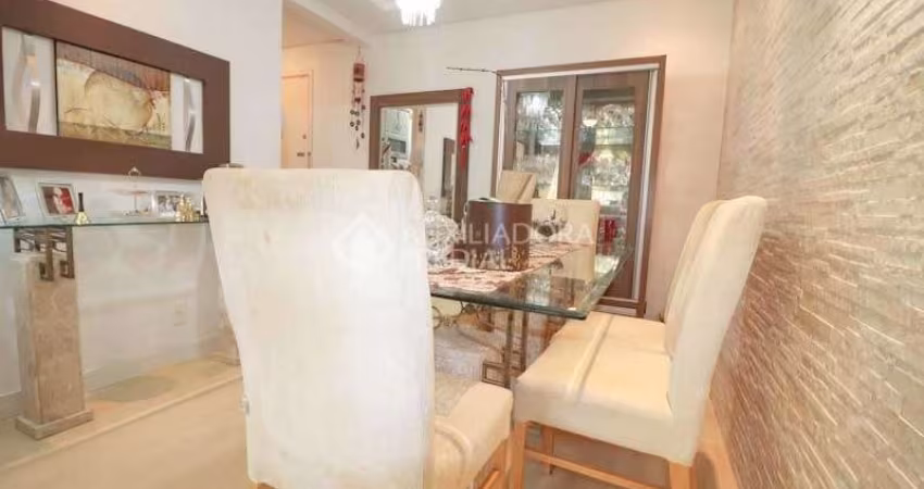 Apartamento com 3 quartos à venda na Rua Marcone, 360, Partenon, Porto Alegre