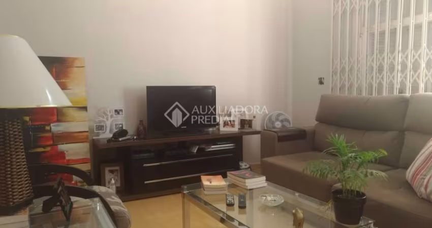 Apartamento com 2 quartos à venda na Avenida Benjamin Constant, 1471, São Geraldo, Porto Alegre