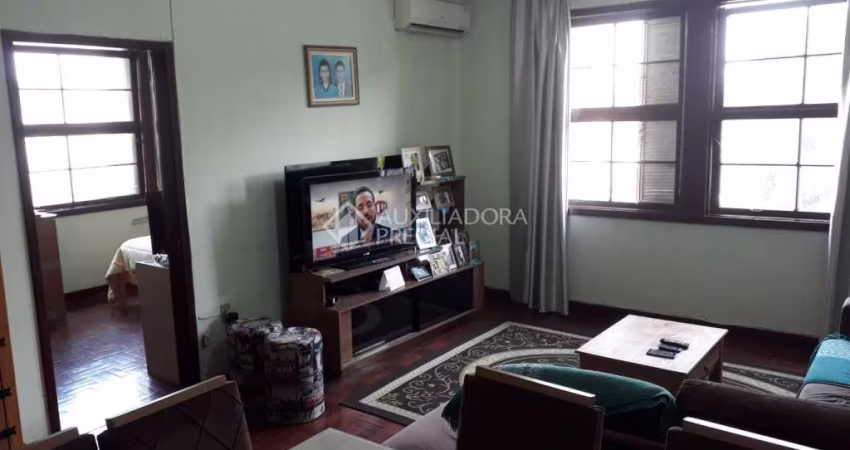 Apartamento com 3 quartos à venda na Avenida Farrapos, 3031, Floresta, Porto Alegre
