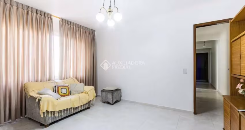 Apartamento com 3 quartos à venda na Rua Duque de Caxias, 671, Centro Histórico, Porto Alegre