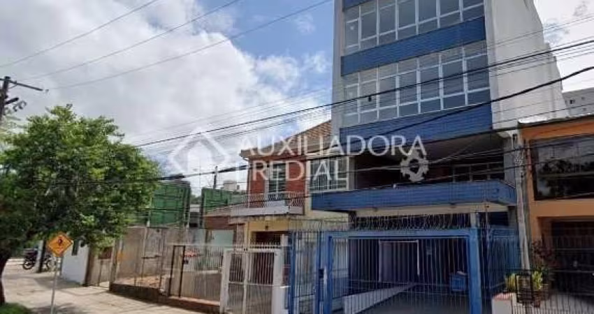 Prédio à venda na Rua Damasco, 30, Azenha, Porto Alegre