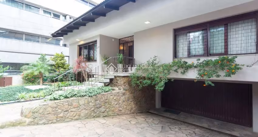 Casa com 3 quartos à venda na Travessa Saúde, 42, Auxiliadora, Porto Alegre