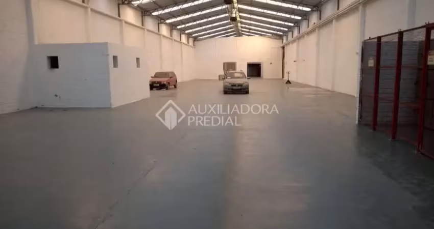 Barracão / Galpão / Depósito à venda na Rua Vinte e Cinco de Fevereiro, 47, Navegantes, Porto Alegre