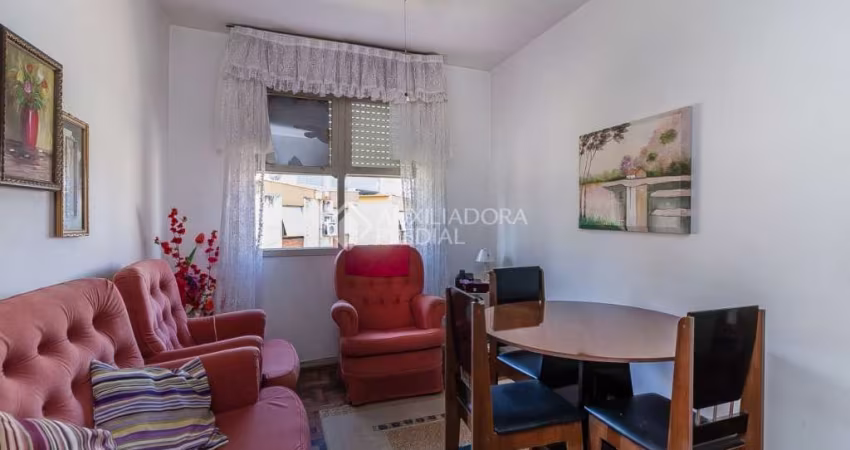 Apartamento com 2 quartos à venda na Rua Roque Calage, 260, Passo da Areia, Porto Alegre
