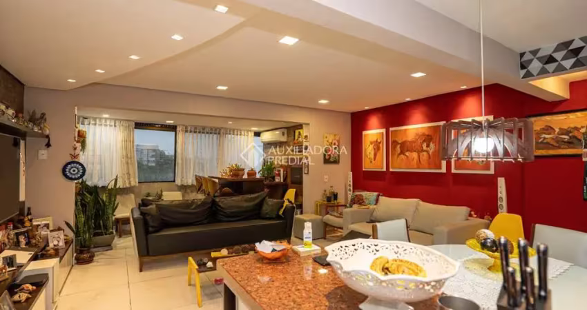 Apartamento com 3 quartos à venda na Avenida Diário de Notícias, 1555, Cristal, Porto Alegre