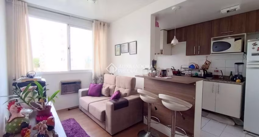 Apartamento com 2 quartos à venda na Rua Coronel Massot, 1229, Cristal, Porto Alegre