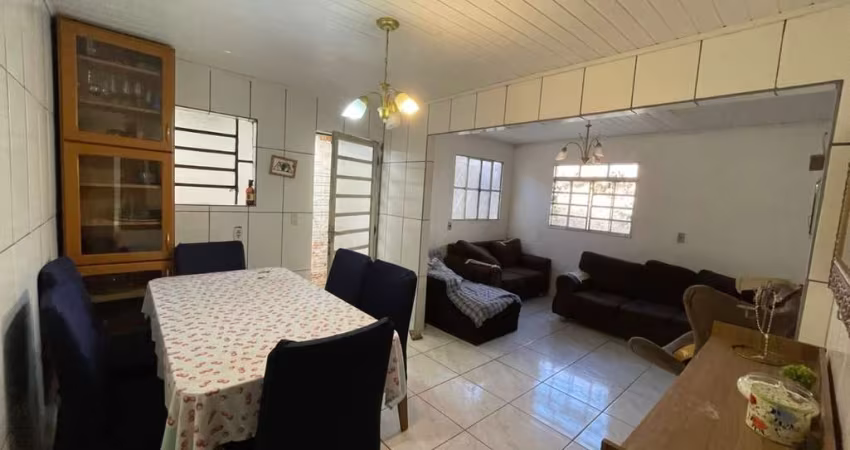 Casa com 4 quartos à venda na Rua Joel Gentil da Luz, 50, Vila Nova, Porto Alegre