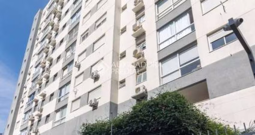 Apartamento com 2 quartos à venda na Rua Bezerra de Menezes, 624, Passo da Areia, Porto Alegre