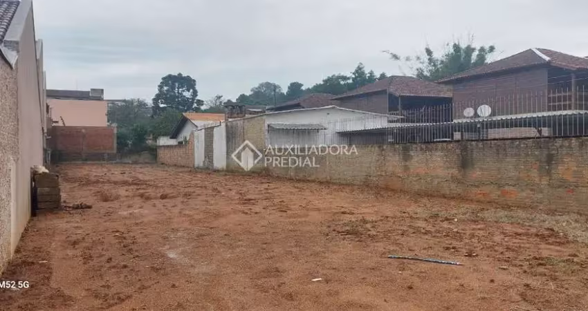 Terreno à venda na Rua Marquês do Maricá, 84, Vila Nova, Porto Alegre