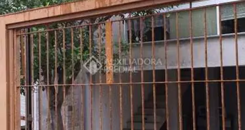 Casa em condomínio fechado com 3 quartos à venda na Rua Taveira Júnior, 30, Nonoai, Porto Alegre
