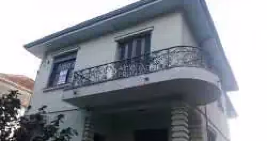 Casa em condomínio fechado com 3 quartos à venda na Rua Eça de Queiroz, 549, Petrópolis, Porto Alegre