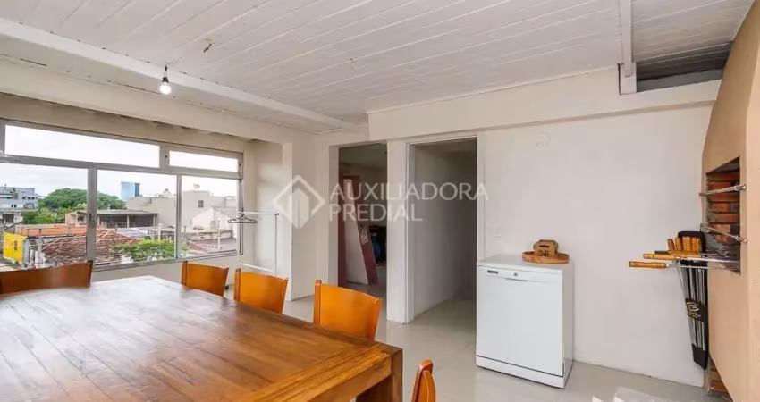 Casa em condomínio fechado com 3 quartos à venda na Rua Upamaroti, 640, Cristal, Porto Alegre