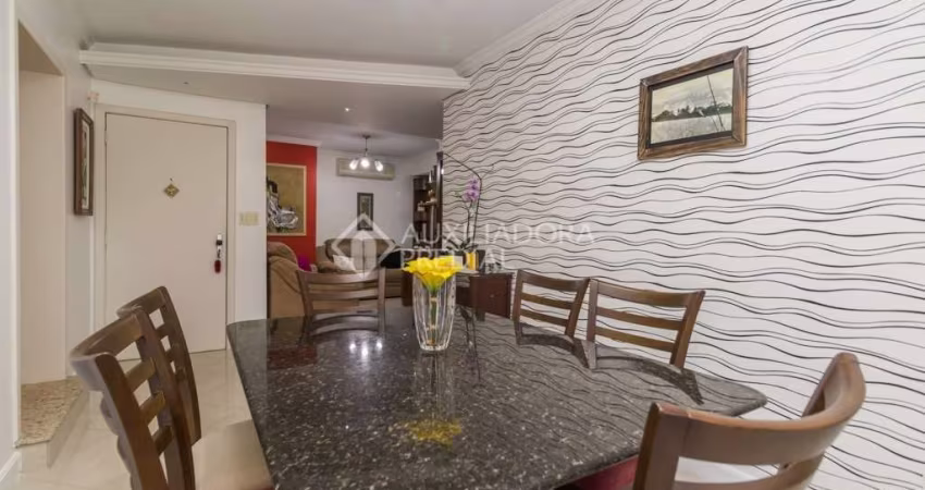 Apartamento com 2 quartos à venda na Travessa Dezenove de Novembro, 272, Santo Antônio, Porto Alegre