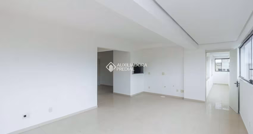 Apartamento com 3 quartos à venda na Rua Cipó, 1075, Passo da Areia, Porto Alegre