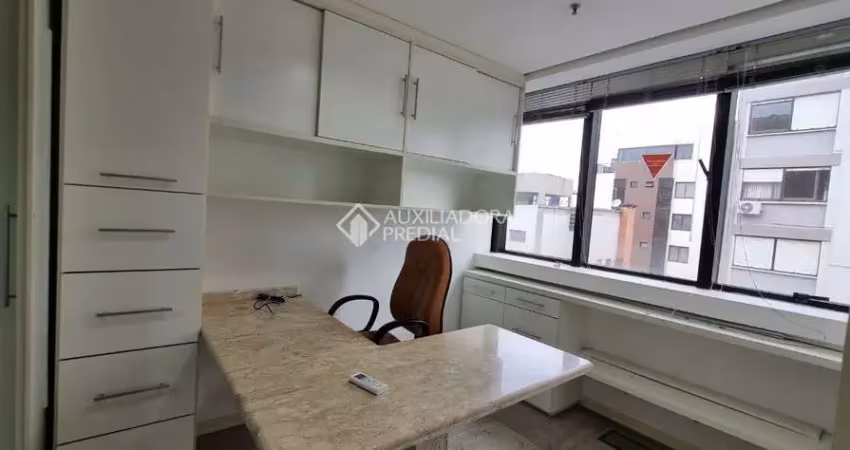Sala comercial à venda na Avenida Getúlio Vargas, 1594, Menino Deus, Porto Alegre