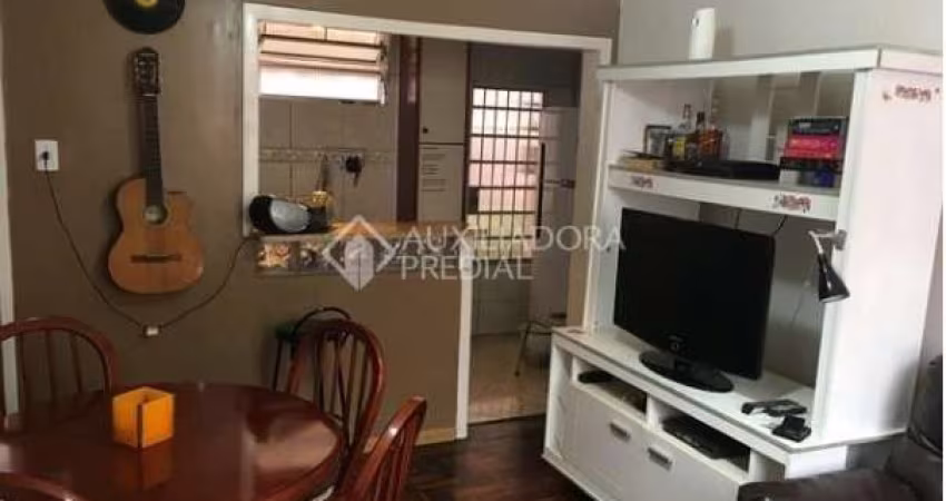 Apartamento com 2 quartos à venda na Rua Orfanotrófio, 194, Cristal, Porto Alegre