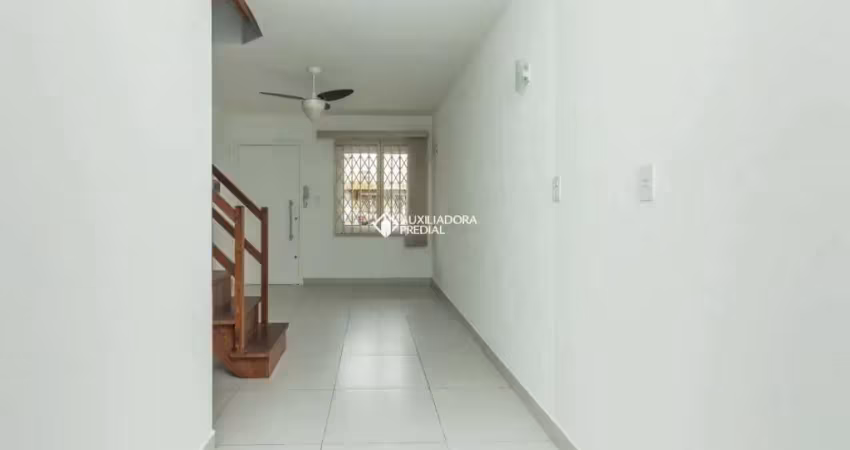 Casa em condomínio fechado com 2 quartos à venda na Rua Ney da Gama Ahrends, 179, Protásio Alves, Porto Alegre
