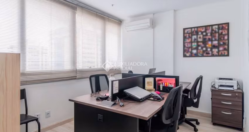 Sala comercial à venda na Avenida Getúlio Vargas, 1151, Menino Deus, Porto Alegre