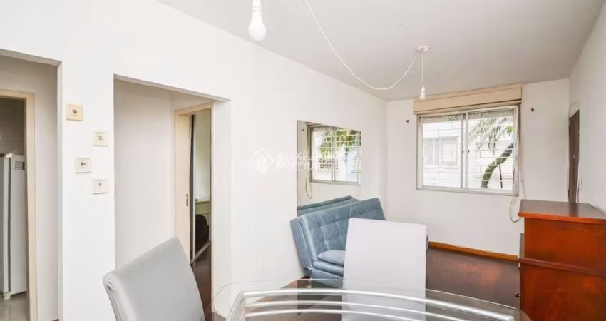 Apartamento com 2 quartos à venda na Rua Guilherme Schell, 620, Santo Antônio, Porto Alegre