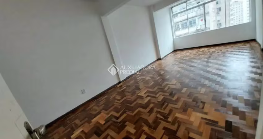 Sala comercial à venda na Rua Vigário José Inácio, 368, Centro Histórico, Porto Alegre
