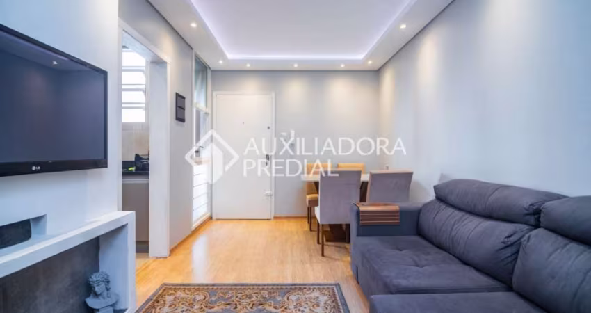 Apartamento com 2 quartos à venda na Avenida Cristóvão Colombo, 2533, Auxiliadora, Porto Alegre