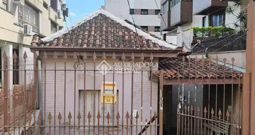 Casa com 5 quartos à venda na Avenida Itajaí, 128, Petrópolis, Porto Alegre