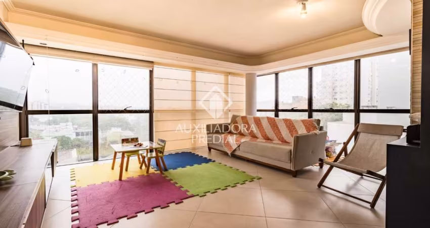 Apartamento com 3 quartos à venda na Rua Barão do Amazonas, 130, Petrópolis, Porto Alegre