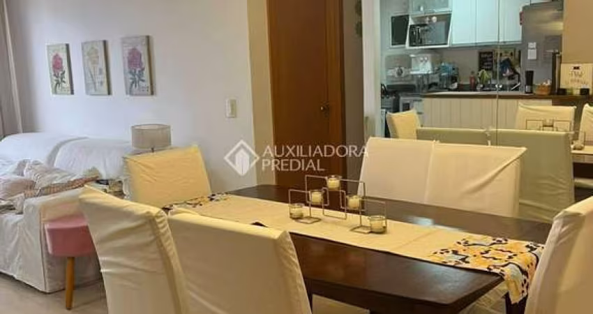 Apartamento com 2 quartos à venda na Rua Jari, 735, Passo da Areia, Porto Alegre