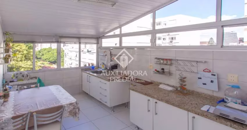 Apartamento com 2 quartos à venda na Rua Coronel Fernando Machado, 530, Centro Histórico, Porto Alegre