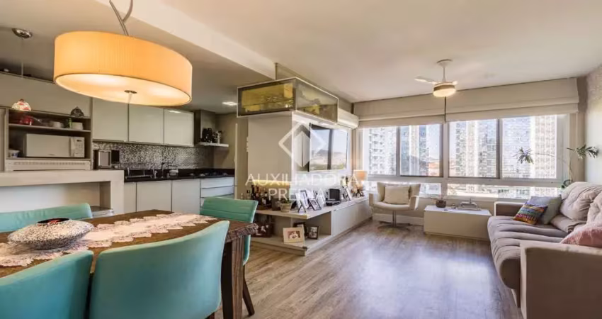 Apartamento com 2 quartos à venda na Rua Mário Antunes da Cunha, 185, Petrópolis, Porto Alegre