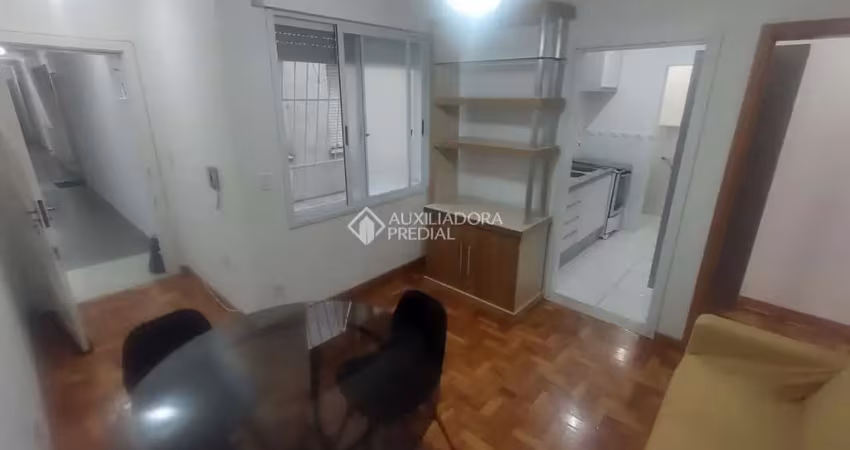 Apartamento com 2 quartos à venda na Rua Felipe Camarão, 225, Rio Branco, Porto Alegre