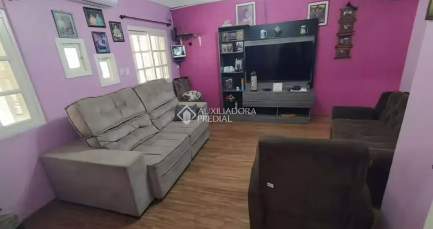Casa com 3 quartos à venda na Ezolda Lemes, 1076, Costa e Silva, Porto Alegre