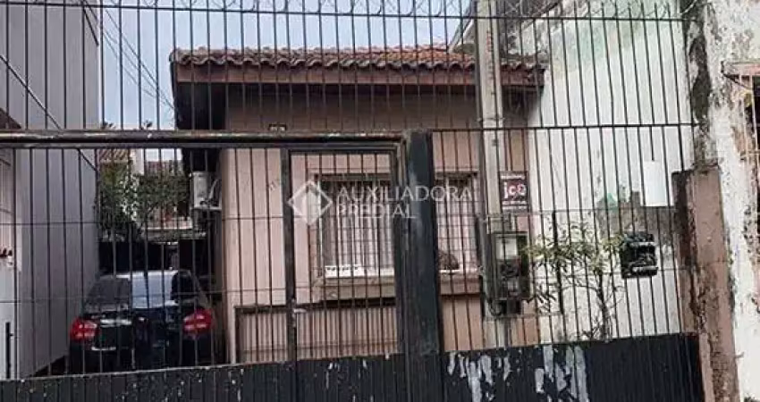 Casa com 4 quartos à venda na Rua Fonseca Ramos, 119, Medianeira, Porto Alegre