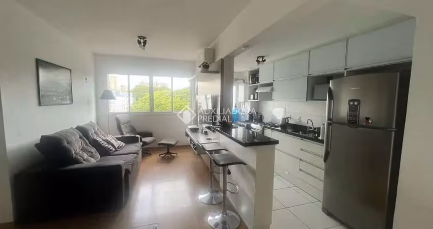 Apartamento com 2 quartos à venda na Rua Antônio Joaquim Mesquita, 570, Passo da Areia, Porto Alegre