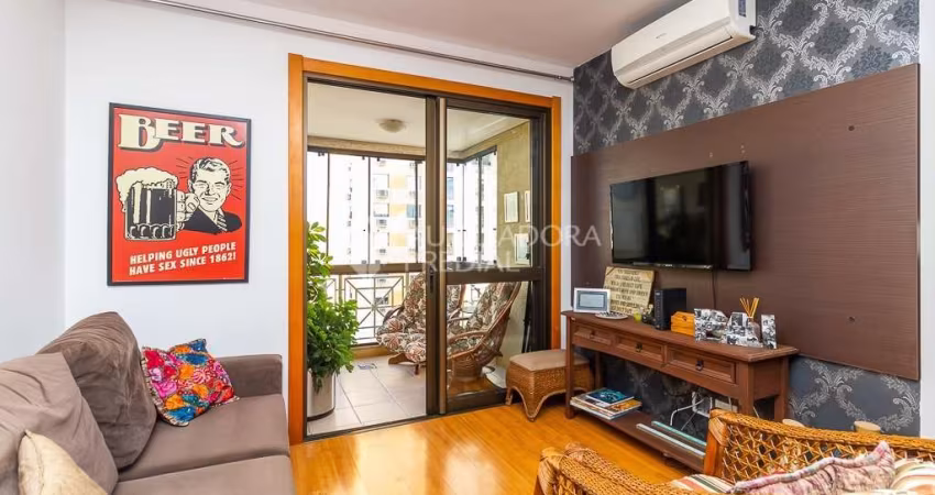 Apartamento com 2 quartos à venda na Avenida Grécia, 1050, Passo da Areia, Porto Alegre