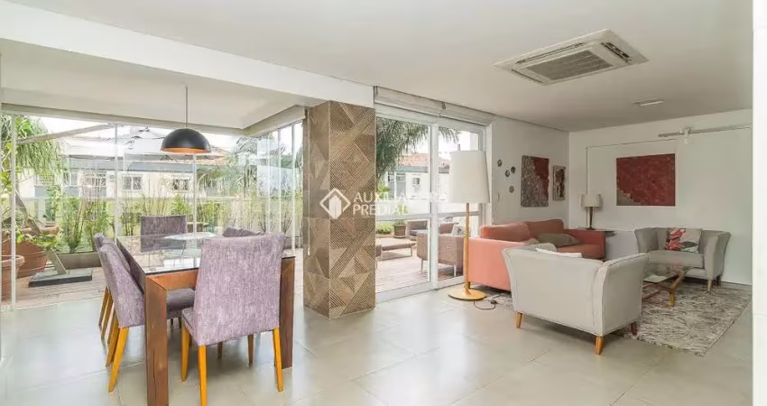 Apartamento com 2 quartos para alugar na Rua Carlos Contursi, 75, Jardim Europa, Porto Alegre
