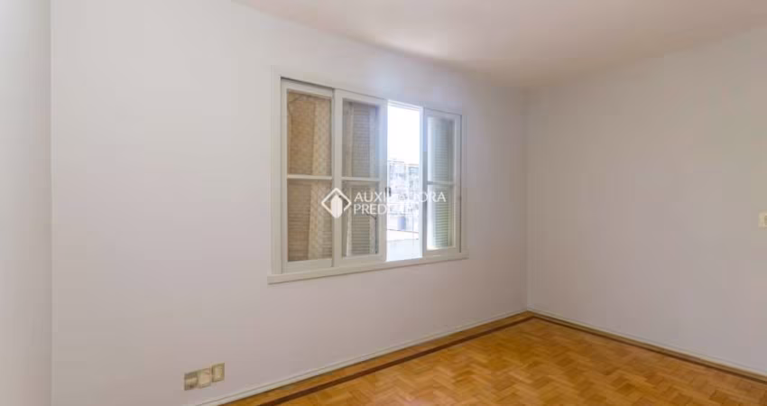 Apartamento com 2 quartos para alugar na Rua Marechal Floriano Peixoto, 435, Centro Histórico, Porto Alegre