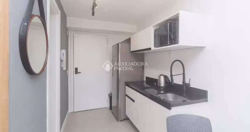 Apartamento com 1 quarto para alugar na Avenida dos Cubanos, 114, Partenon, Porto Alegre