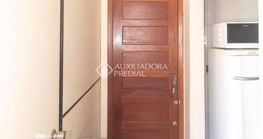 Kitnet / Stúdio para alugar na Rua General Câmara, 413, Centro Histórico, Porto Alegre