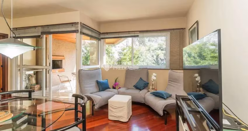 Apartamento com 4 quartos para alugar na Avenida Coronel Lucas de Oliveira, 1350, Bela Vista, Porto Alegre