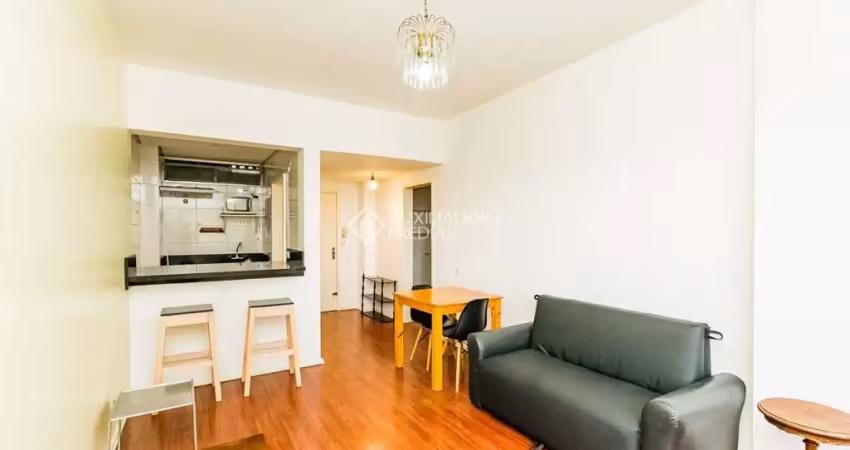 Apartamento com 1 quarto para alugar na Rua Duque de Caxias, 955, Centro Histórico, Porto Alegre