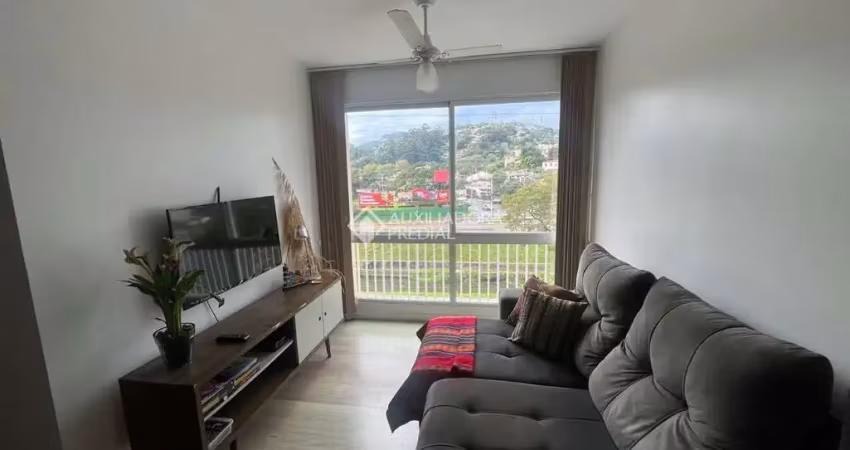 Apartamento com 3 quartos para alugar na Rua Padre Todesco, 927, Partenon, Porto Alegre