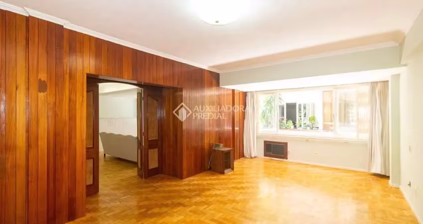 Apartamento com 2 quartos para alugar na Rua Dona Laura, 380, Rio Branco, Porto Alegre