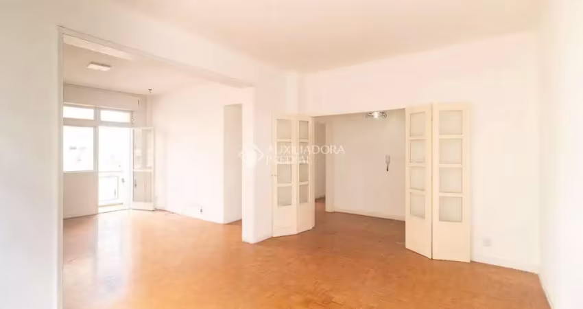 Apartamento com 3 quartos para alugar na Rua Garibaldi, 963, Bom Fim, Porto Alegre
