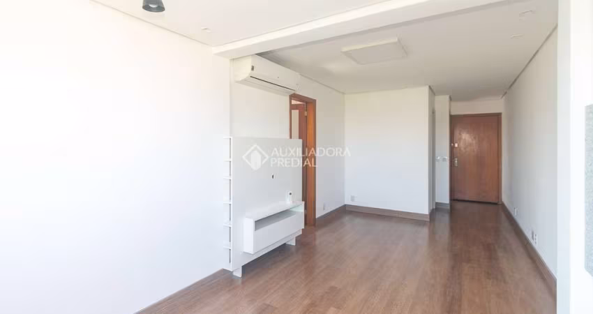 Apartamento com 2 quartos para alugar na Rua João Guimarães, 87, Santa Cecília, Porto Alegre