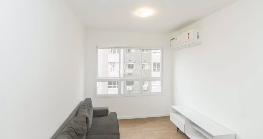 Apartamento com 2 quartos para alugar na Rua Attílio Bilibio, 251, Jardim Carvalho, Porto Alegre